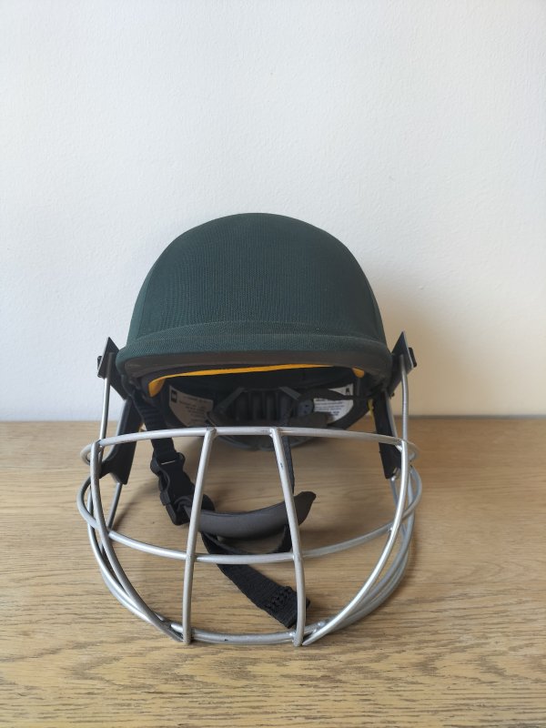 Gunne & Moore Icon Geo Cricket Helmet
