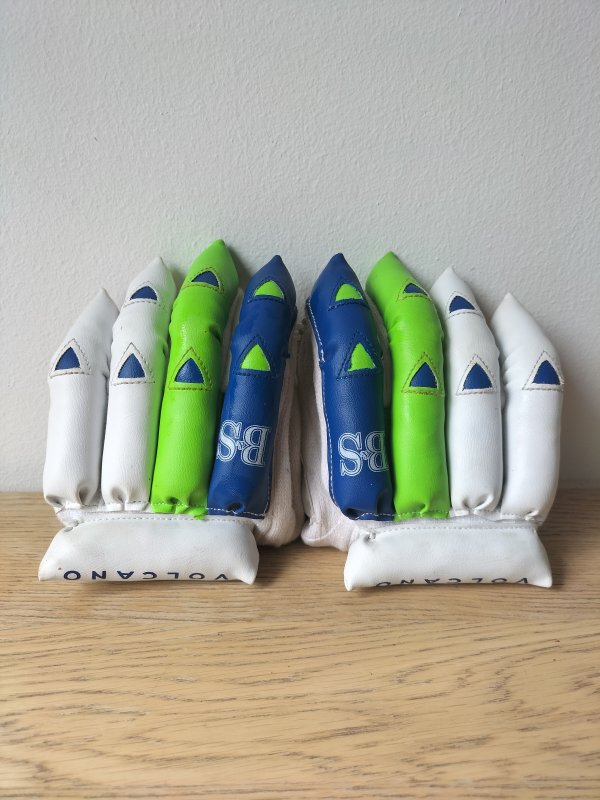B&S Volcano Cricket Batting Gloves - Right Hand