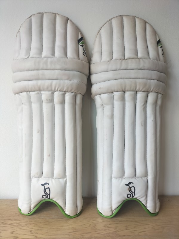 Kookaburra K200 Batting Pads - Cricket