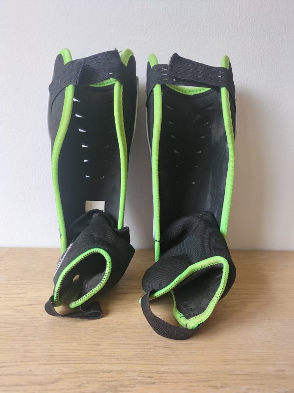 Grays Shield Shinguard