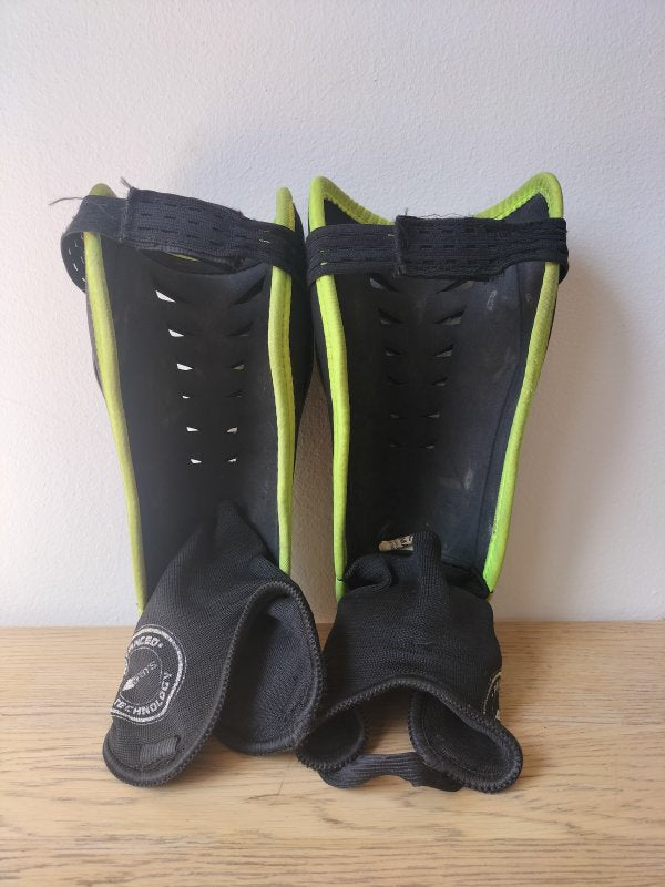 Grays Shield Shinguard