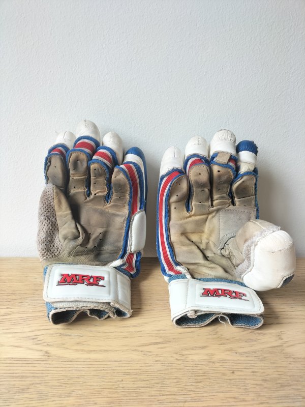 MRF Cricket Batting Gloves - Right Hand