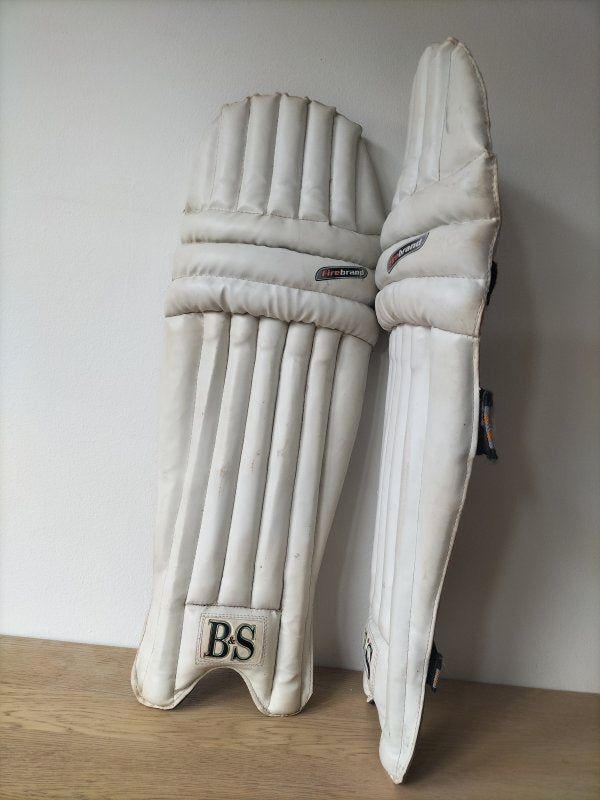 B & S Firebrand Batting Pads