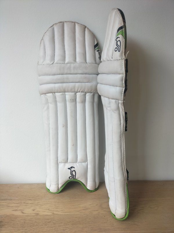 Kookaburra K200 Batting Pads - Cricket