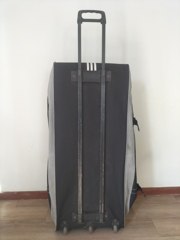 Adidas Wheelie Bag - Cricket