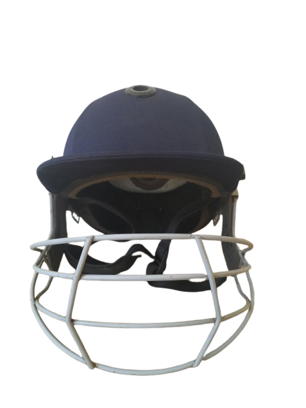 BAS Vampire Cricket Helmet (Medium)