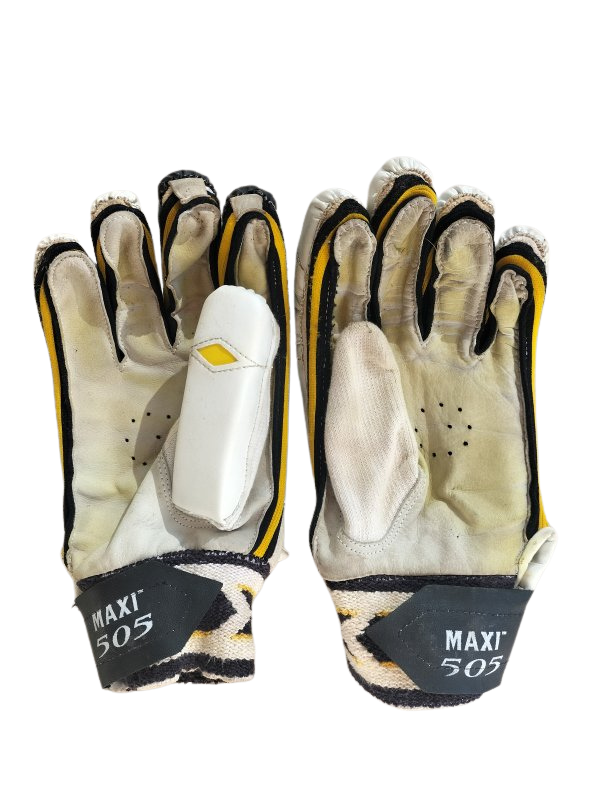 Gunn & Moore Maxi 505 Gloves (Mens) - Right Hand