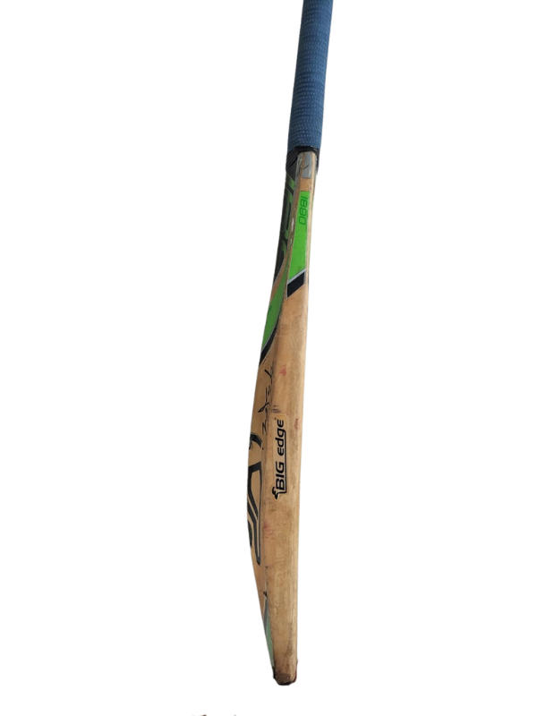 Kookaburra Kahuna 400 Cricket Bat (4)