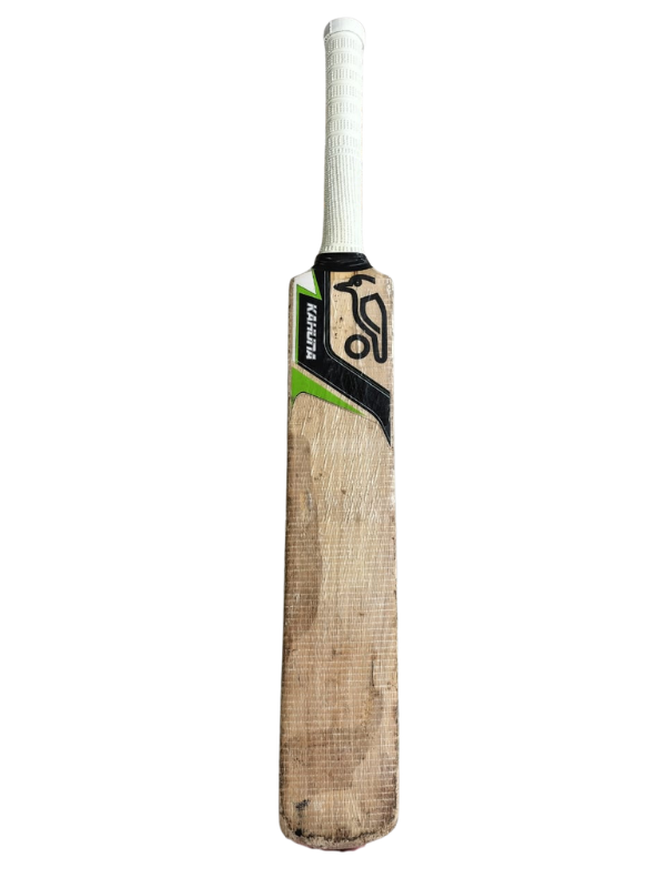 Kookaburra Kahuna Cricket Bat (2)