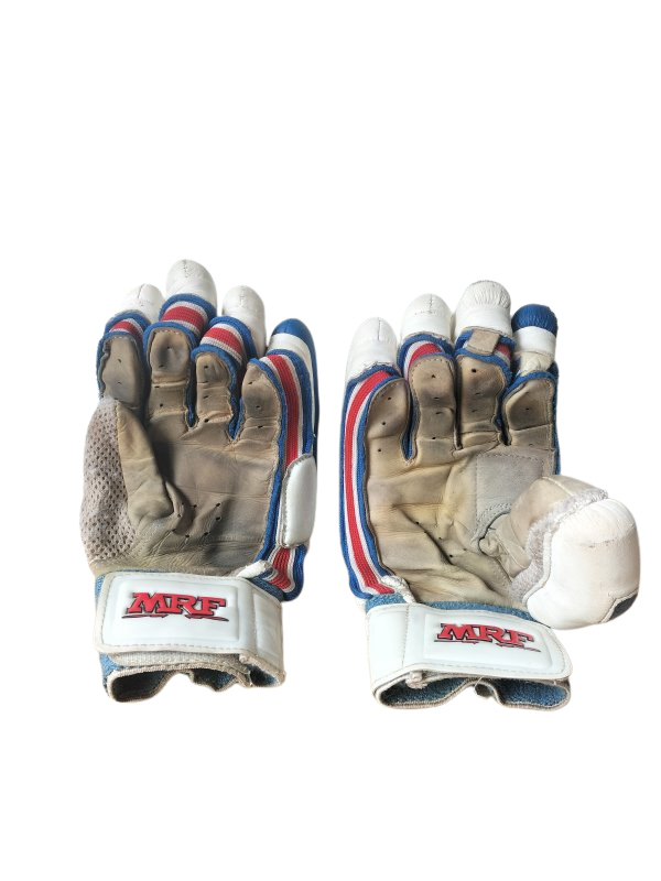 MRF Gloves (Boys) - Right Hand