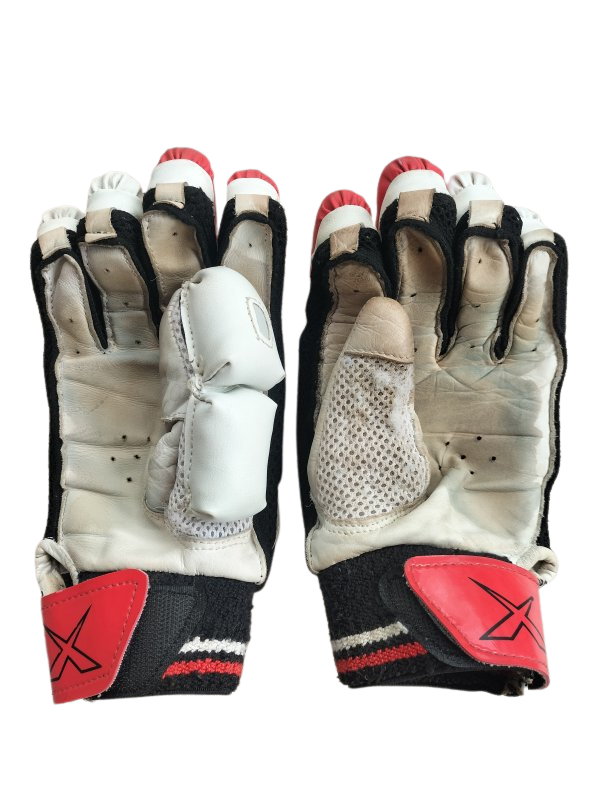 Maxed Blaze Gloves (Boys) - Right Hand