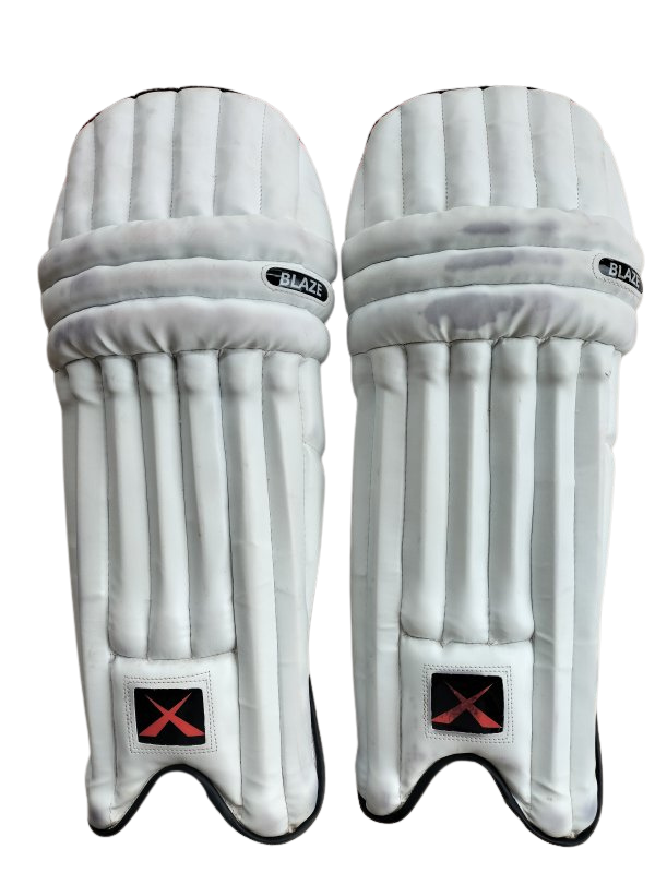 Maxed Blaze Batting Pads (Boys)