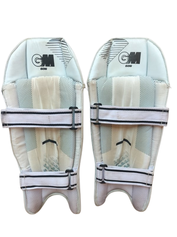 GM 606 Wicketkeeper Pads (Youth)