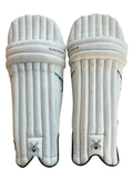 Black Widow Batting Pads (Boys)