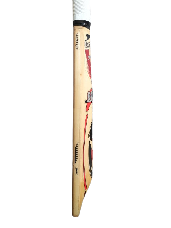 Slazenger V600 Academy Cricket Bat (6)