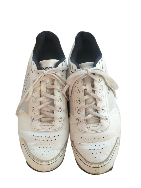 Maxed Blaze Cricket Shoes (7)