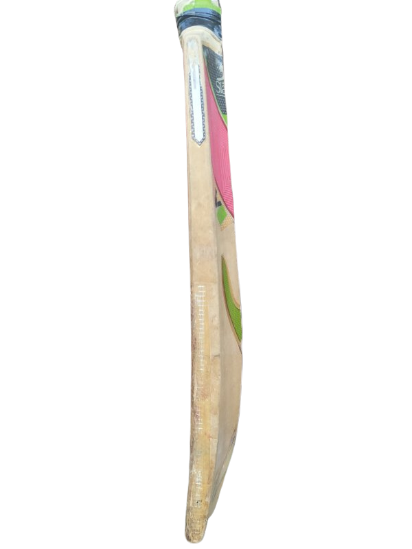 Slazenger V2 Cricket Bat (4)