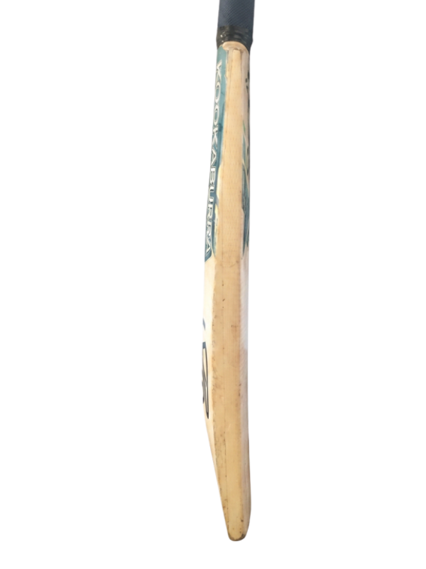 Kookaburra Empower Pro 9.0 Cricket Bat (3)