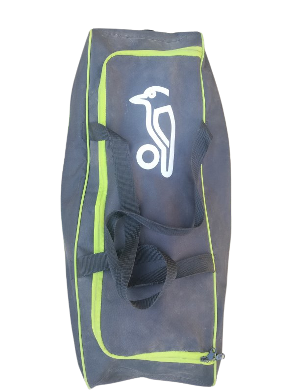 Kookaburra Lite Plus Junior Wheelie Bag