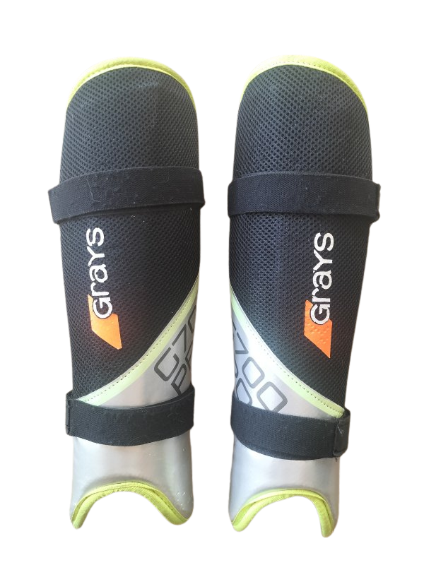 Grays G700 Pro Shinguards (M)
