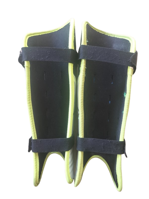 Grays G700 Pro Shinguards (M)