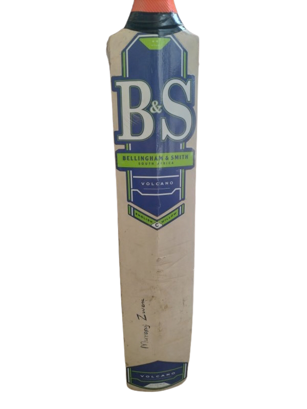 B&S Volcano Cricket Bat (2)