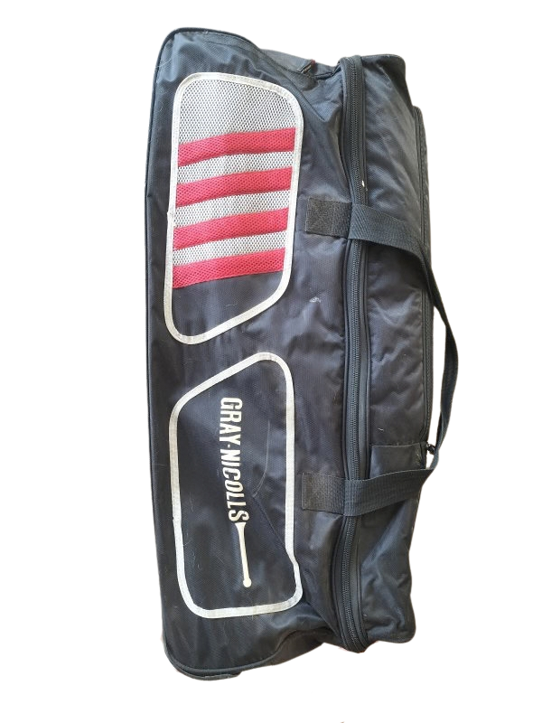 Gray-Nicolls Quantum Cricket Wheelie Bag