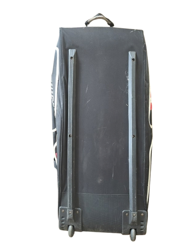 Gray-Nicolls Quantum Cricket Wheelie Bag