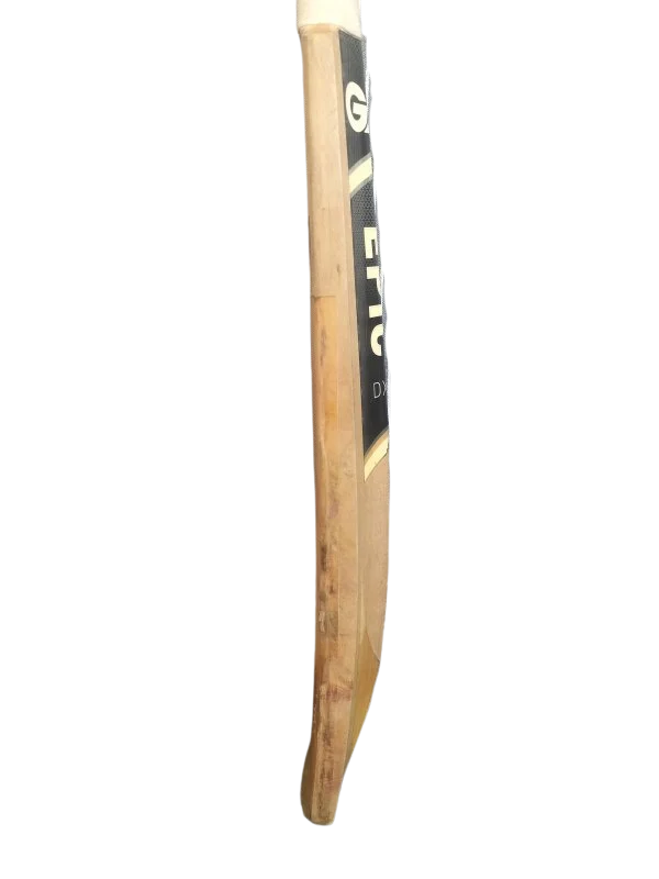 GM Epic DXM 808 Cricket Bat (6)
