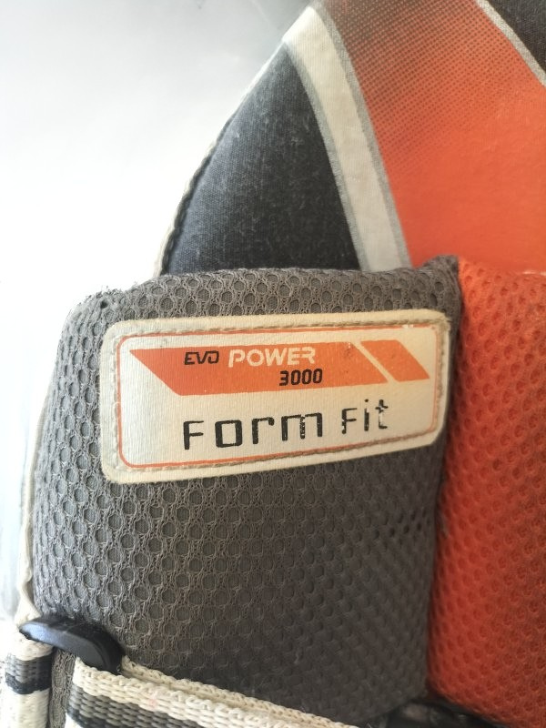 Puma Evo Power 3000 Form Fit Batting Pads (Boys)