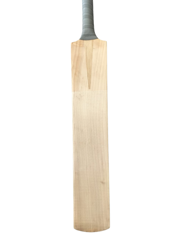 Kookaburra Onyx Pro 600 Cricket Bat (6) - fully refurbished