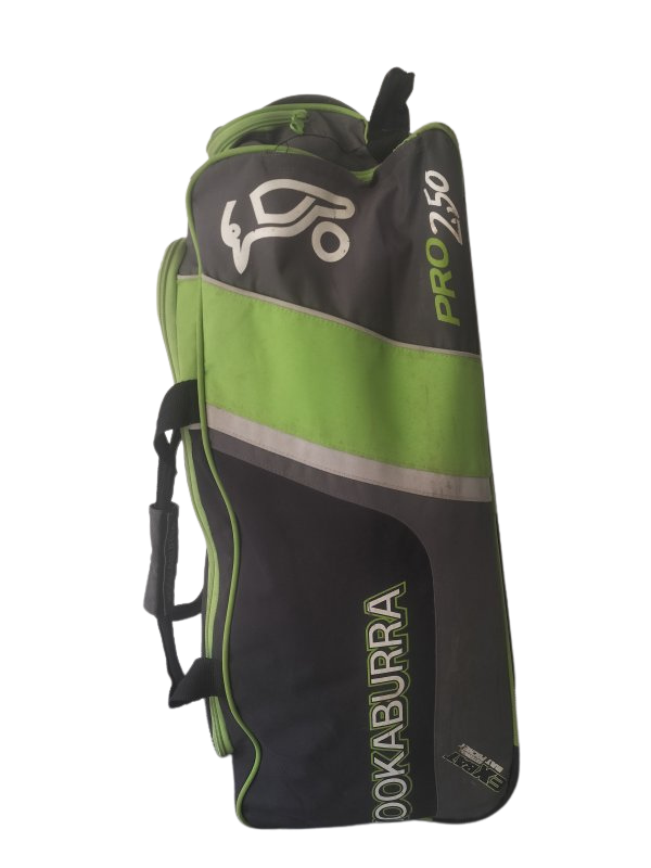 Kookaburra Pro 250 Wheelie Bag