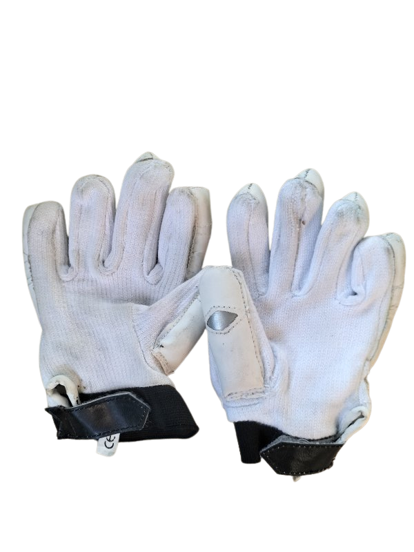 Gunne & Moore Gloves (Small Boys) - Right Hand