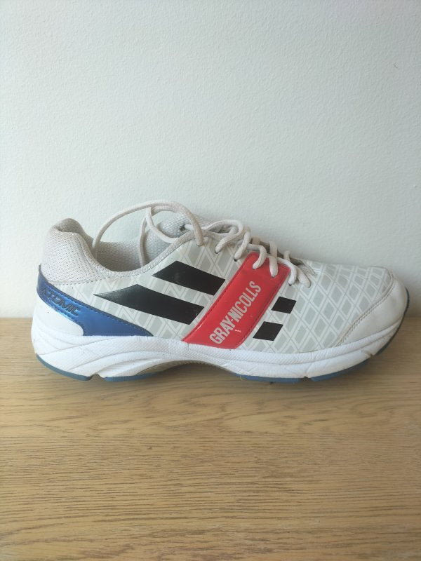 Gray-Nicolls Atomic Cricket Spikes Size 10